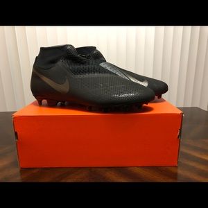 Phantom Vision Pro DF FG Soccer Cleats AO3266-001